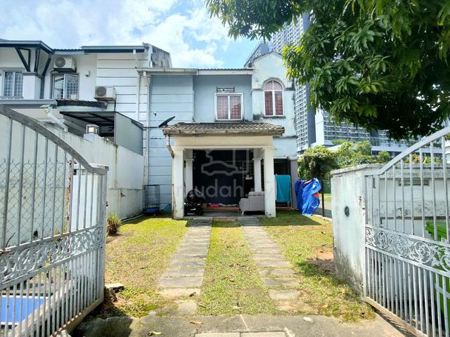 Turun Harga End Lot Teres 2 Tingkat Alam Damai Cheras KL 1