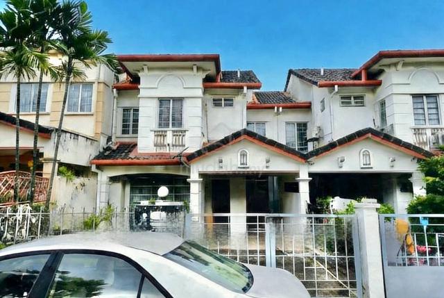 2sty house 22x 75 4r3b FH at usj 11 Taipan Subang Jaya 1