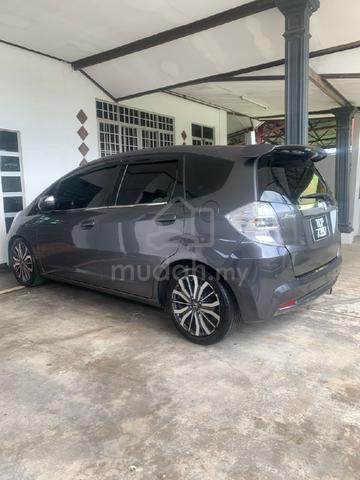 2014 Honda JAZZ 1.3 (HYBRID) FACELIFT (A) - 3