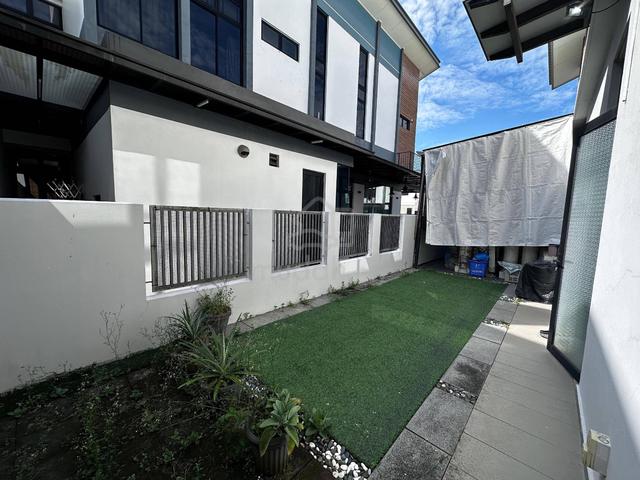 35x70 Setia Tropika Alocasia Residence Palmyra Sanctuary Cluster House 1