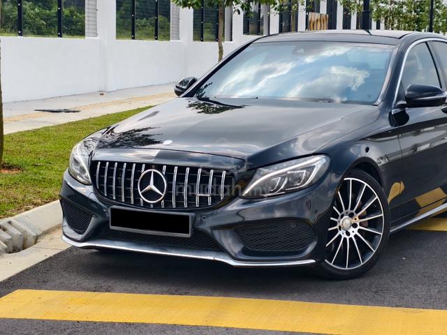 2016 Mercedes Benz C300 AMG Line 2.0 Sunroof F/Lo - 5