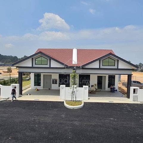 Gated Guarded Single Storey SemiD Ayer Keroh Bukit Beruang Katil Baru 1