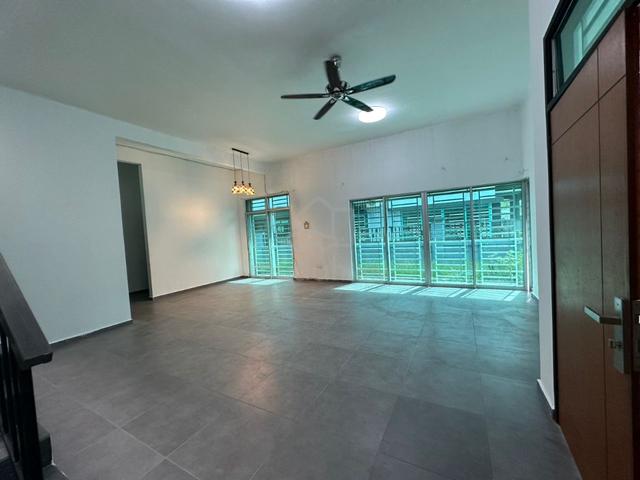 HOT!! Tmn Tropika 2sty Cluster 34x65 Brand New Facing North GnG Kulai 3