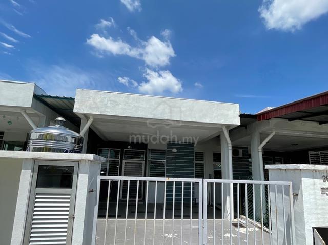 Selangor Telok Panglima Garang Leasehold Terraced House For Sale 1
