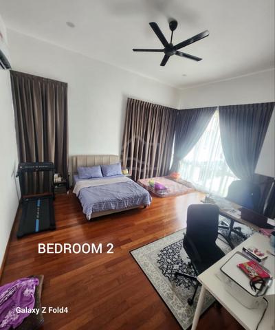 SEMI-D in Sendayan .This house boasts the spacious charm of Bungalow 3