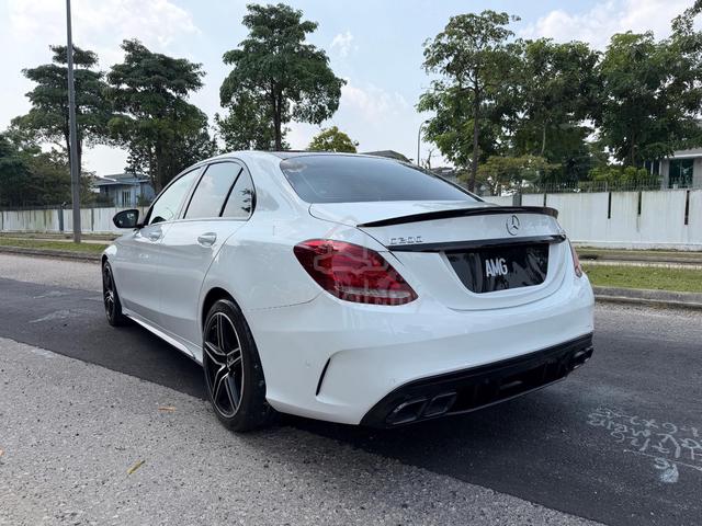 2016 Mercedes Benz C200 W205A C63 bodykit - 5
