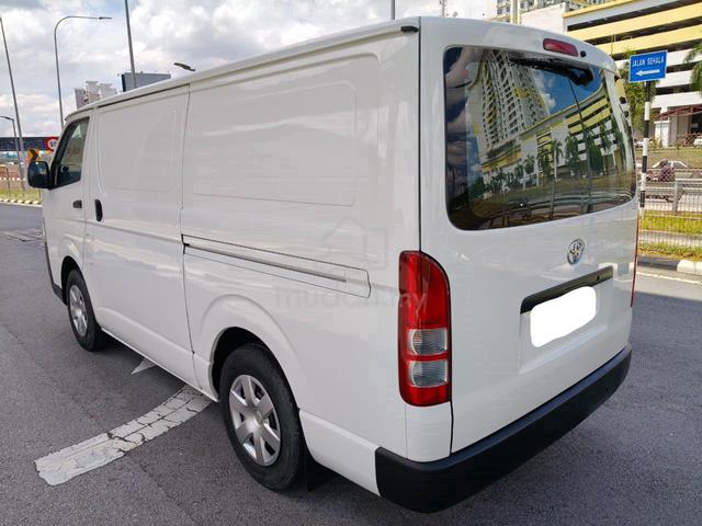 2020 Toyota HIACE 2.5 (M) Panel Van - 5