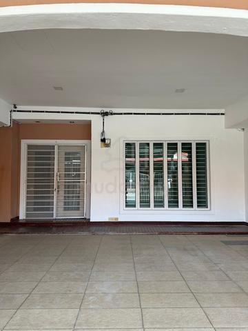 Fully Renovated Double Storey Terrace @ Taman Delima 2  1