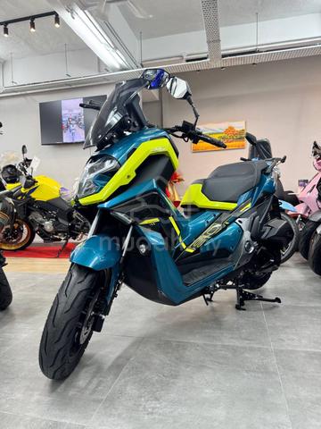 Carousel Image