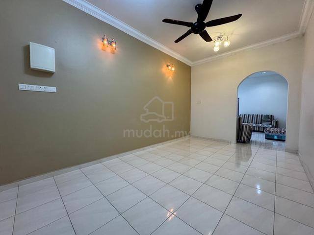 Taman Berlian Single Storey Semi D Fully Renovated For Sale 1