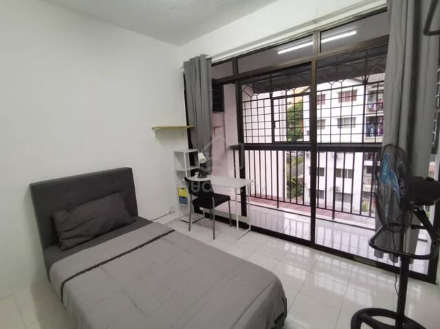 Balcony room available at Taman Gembira Apartments, Kuchai Lama 1