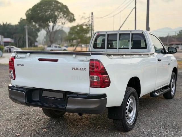 2021 Toyota HILUX 2.4 MT (M) - 4