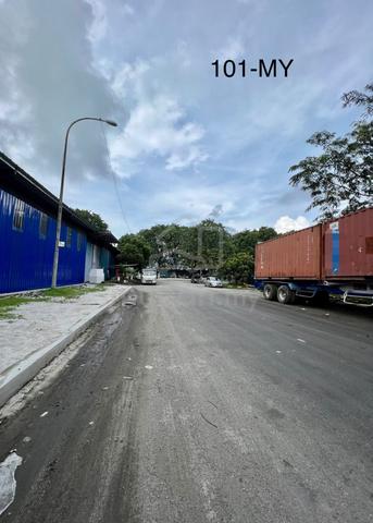 BUDGET Factory Warehouse Rent‼️North Port Klang【12,000sf /400AMP /CF】 2