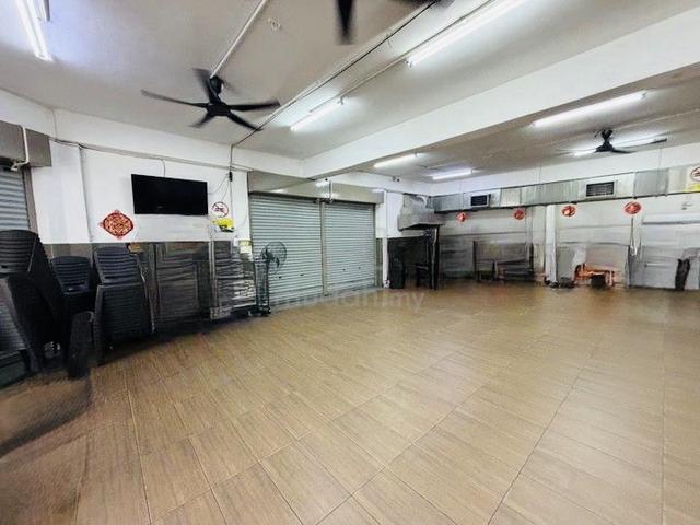 BEST VALUE! Butterworth. Groudfloor shoplot. Corner unit. High visible 1