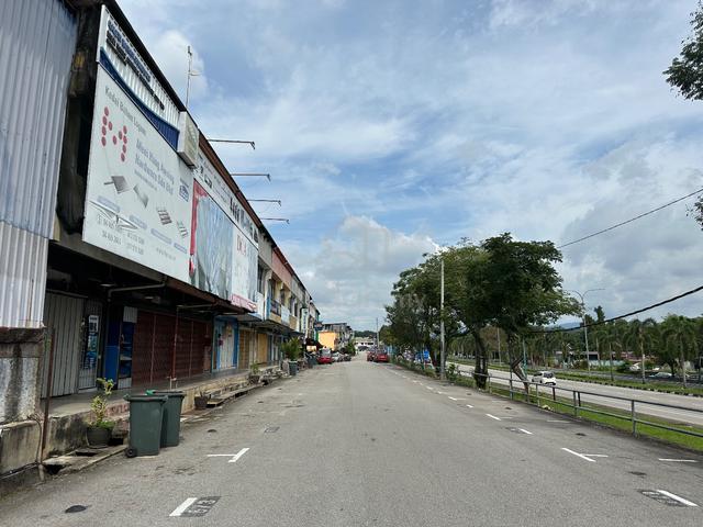 Taman Cengal 2 Storey Shoplot Facing Road For Rent 3