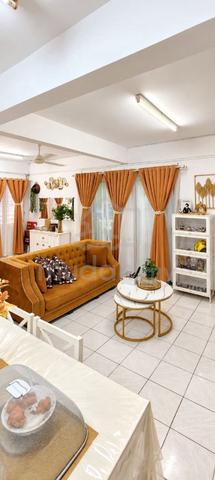 Seri Perindu Apartment 1