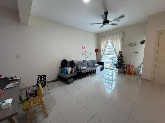FREEHOLD RENOVATED Double Storey Terrace Taman Merak Mas Bukit Baru 1
