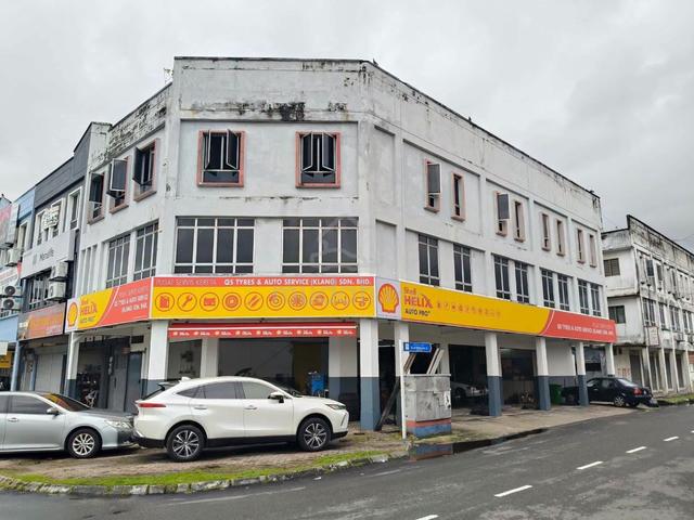 Facing Main Road Sentosa Klang 3storey Corner Shop Good Condition Rent 1