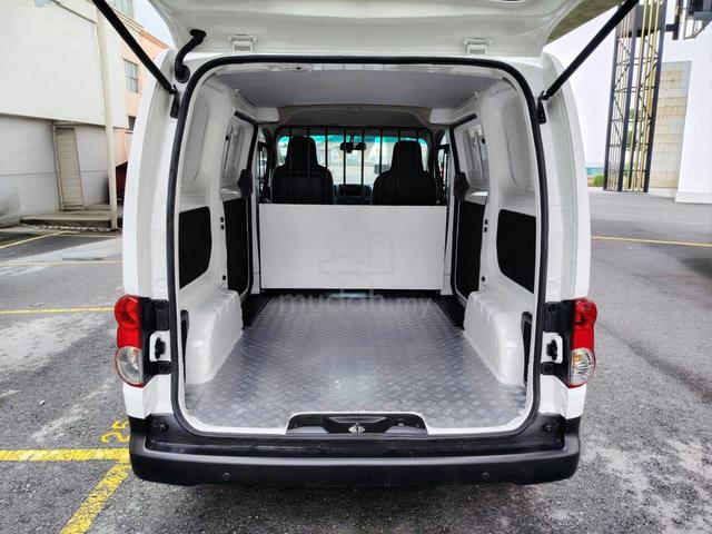 2021 Nissan NV200 1.6 (M) Panel Van - 5