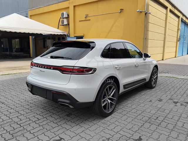 2023 Porsche MACAN 2.0 NFL (A) - 3