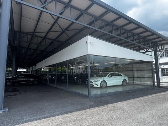 Warehouse Jalan Subang [ FRONTAGE MAIN ROAD / USER CAR BUSINESS ] 1