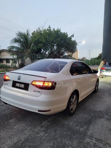 2017 Volkswagen JETTA 1.4 ALLSTAR FACELIFT (A) - 5