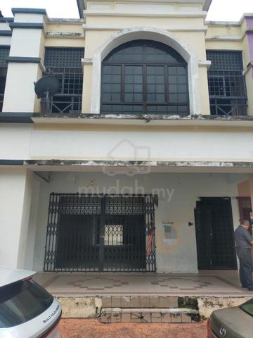 RENT – Ground Floor Shop Mutiara Damansara (Near Ikea) 1