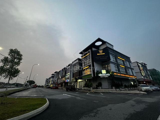 [S2 KEPAYANG SENTRAL] Shoplot beside Plus Highway near Gateway 1