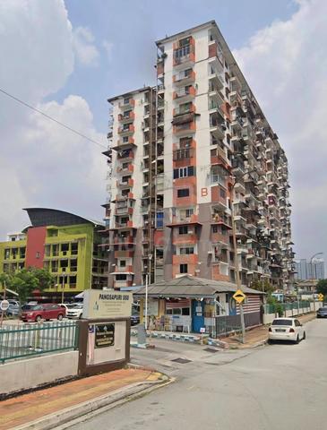 Pangsapuri SS8 Kelana Jaya 1