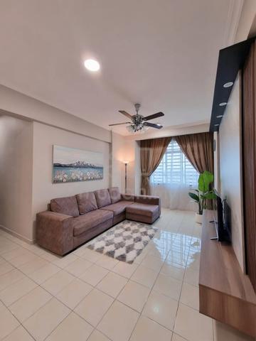 Indah Court Apartment (Bukit Indah) 1