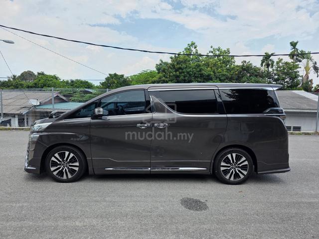 2018 Toyota VELLFIRE 2.5 ZG (A) - 2
