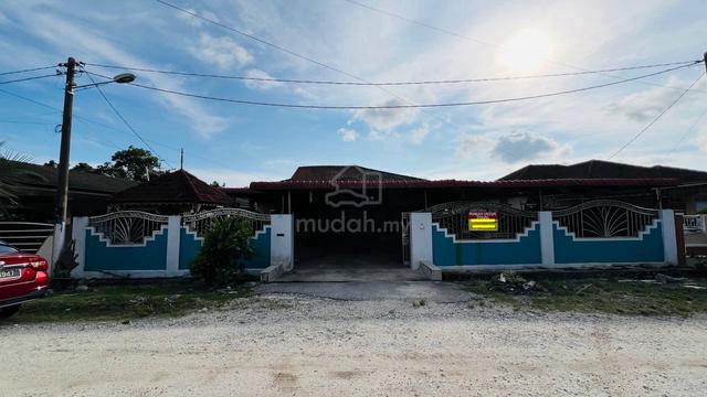 BANGLO BESAR 6942 sqft! Kg Tersusun Batu 7 Lekir, Sitiawan 1