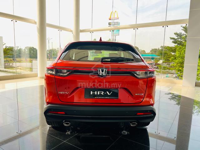 BUY NOW. Dont Miss this PROMO HONDA HR-V - 5