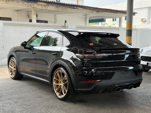2022 Porsche Cayenne Turbo GT Coupe 4.0 V8 - 3
