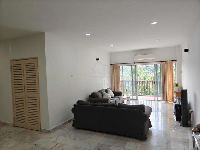 Robson Heights 1