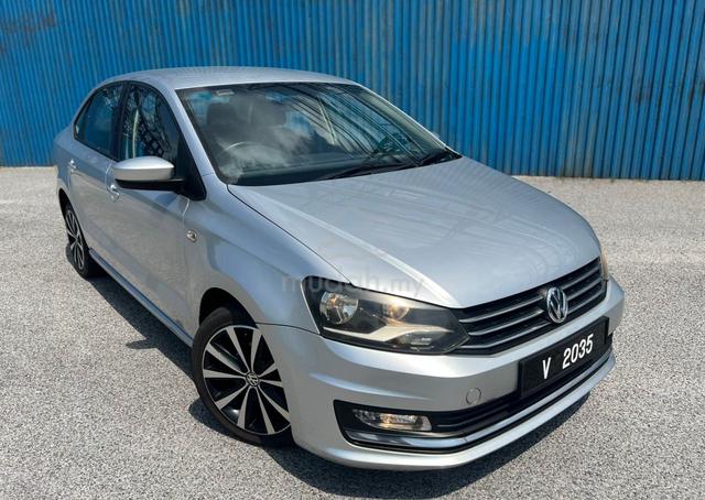 2017 Volkswagen VENTO 1.2 TSI HIGHLINE (A)FACELIFT - 1