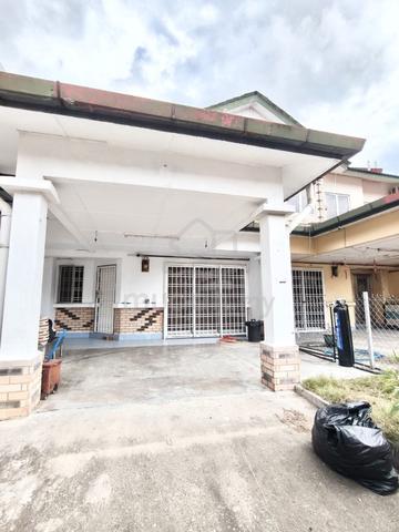 Kulai Indahpura @ Jalan Teratai Double Storey Terrace House For rent 1