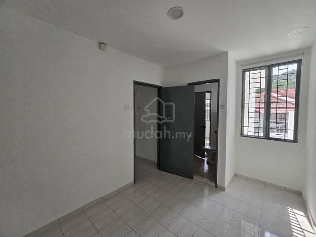 Taman Bukit Permata, Sri Gombak, 2 storey Link House 3