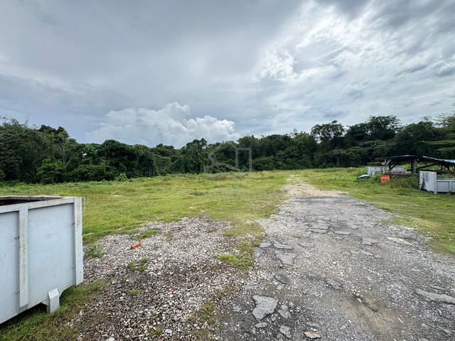 Land For Sale Reachable Location with Road Access Kim Choo Sing – Batu 1