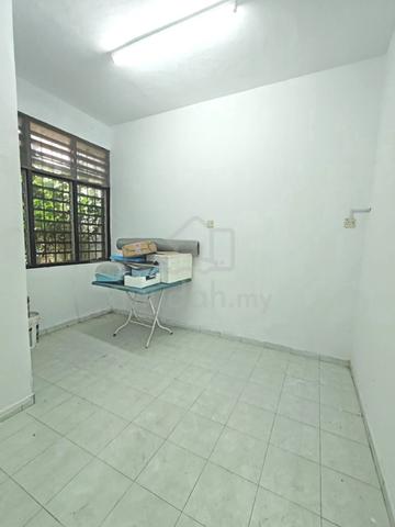 Double Storey Terrace at Taman Pulasan Jalan Alor Mengkudu 1
