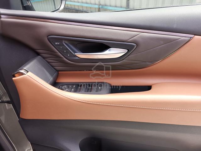 2025 Toyota VELLFIRE 2.4 Z PREMIER JBL Grey 4WD - 5
