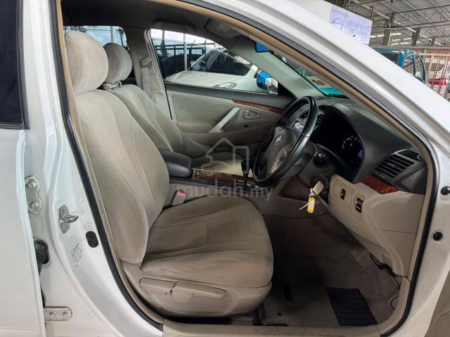 2011 Toyota CAMRY 2.0 E FACELIFT (A) - 4