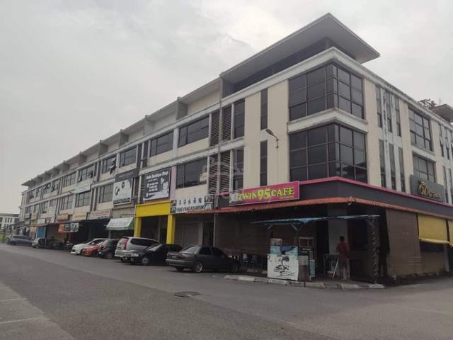 3-storey intermediate shophouse for SALE at The Hub@Matang.