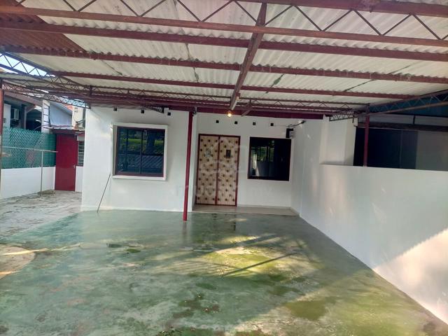 1.5 Storey Semi D Lembah Permai Tanjung Bungah near Tenby Tar College 1