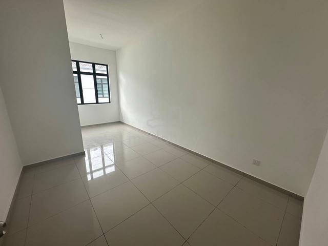 Sonatia Park Home/ Bandar Putra/ 4 1bed/ Partial/ Senai/ JPO 1