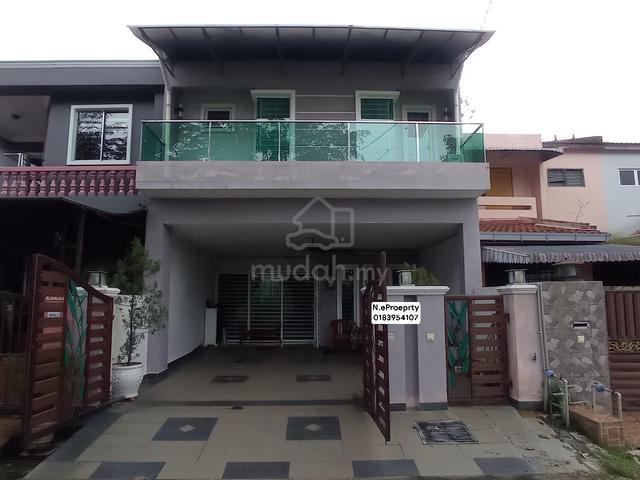 FULLY RENOVATED 2 Storey Terrace Taman Sri Serdang 1