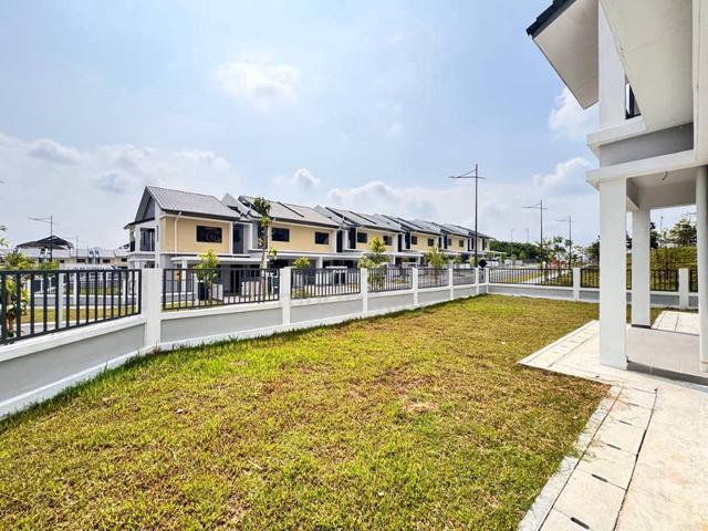 BRAND NEW! 2 Sty Terrace Corner Avenue 3, Bdr Tun Hussein Onn, Cheras 4