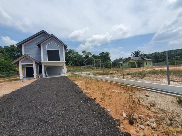[5460sqft] Jenderam Hilir Dengkil Bungalow Living Room High Ceiling 1