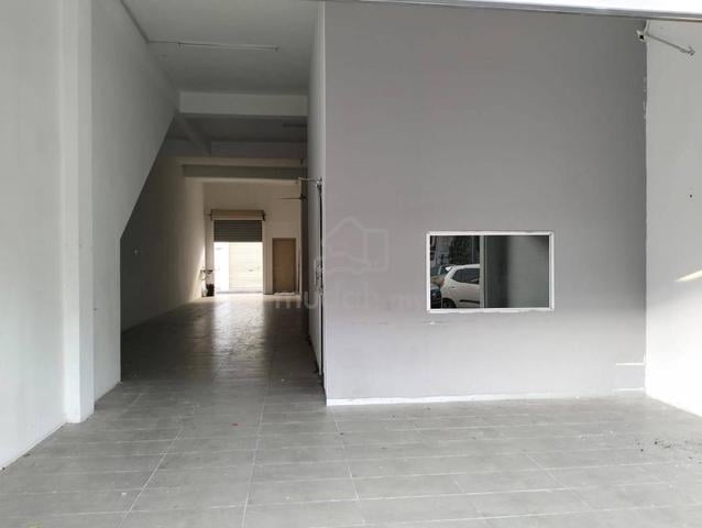Taman Tasik Indah Ground Floor Shoplot for Rent 1