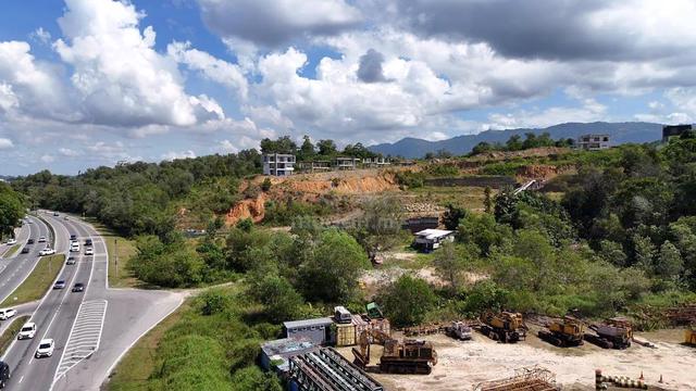 CL 999 | Development Land | Cheap Sale| Beside Mainroad | Suria Inanam 1